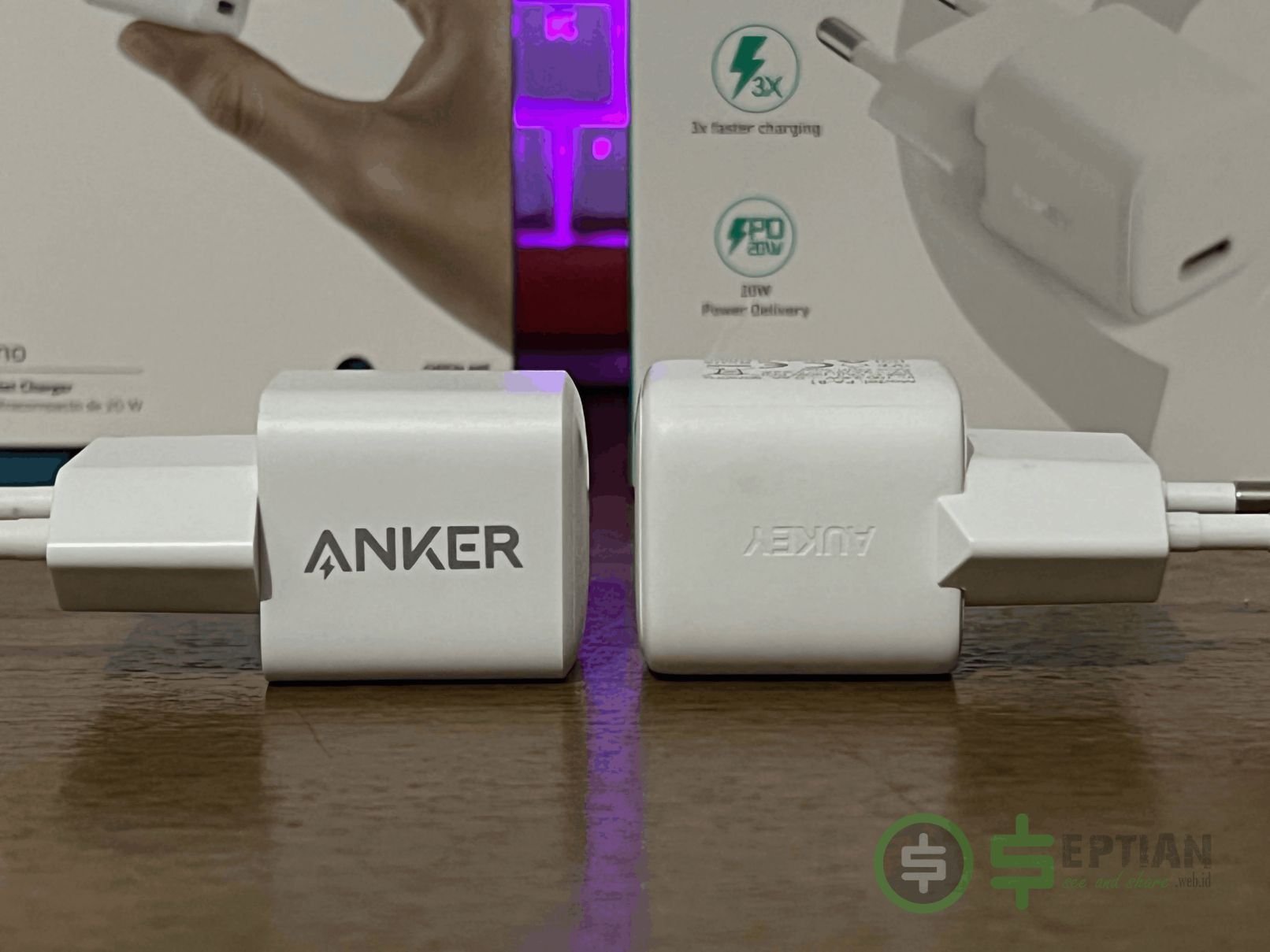 Ukuran Panjang Anker PowerPort III Nano vs Aukey Omnia Mini 20W