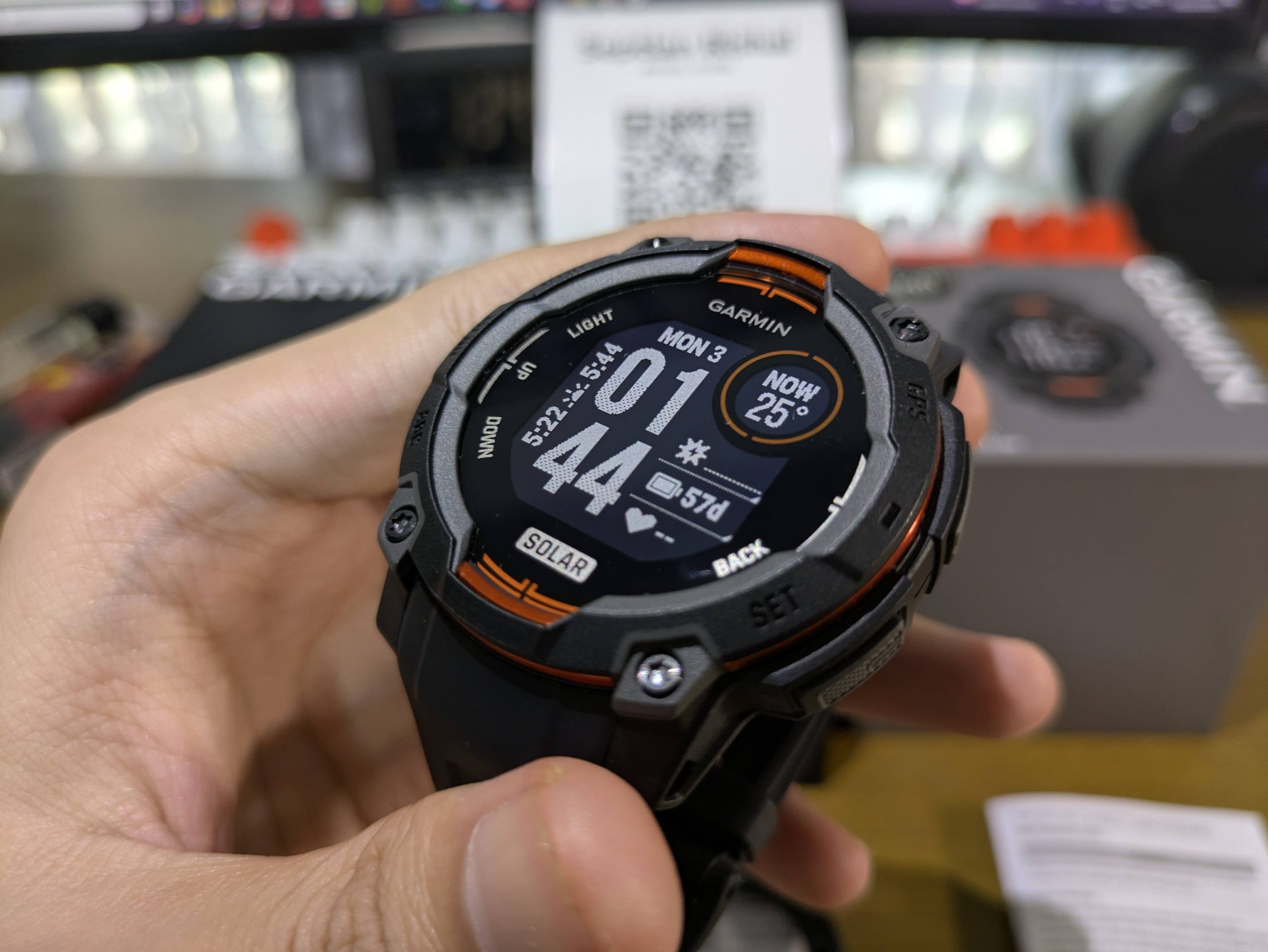 reviewa garmin instinct 3 solar black